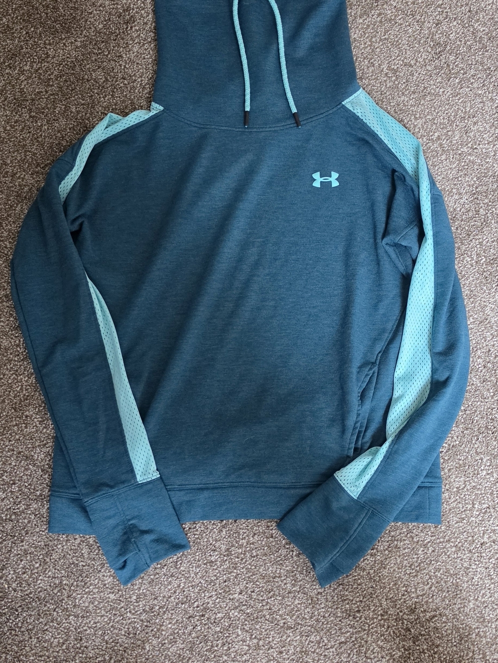 Under Armour Men’s Teal Performance Hoodie Sweatshirt